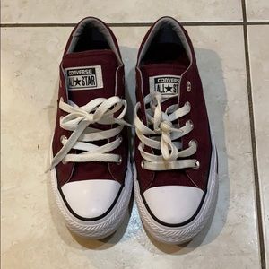 Maroon converse all stars size 5